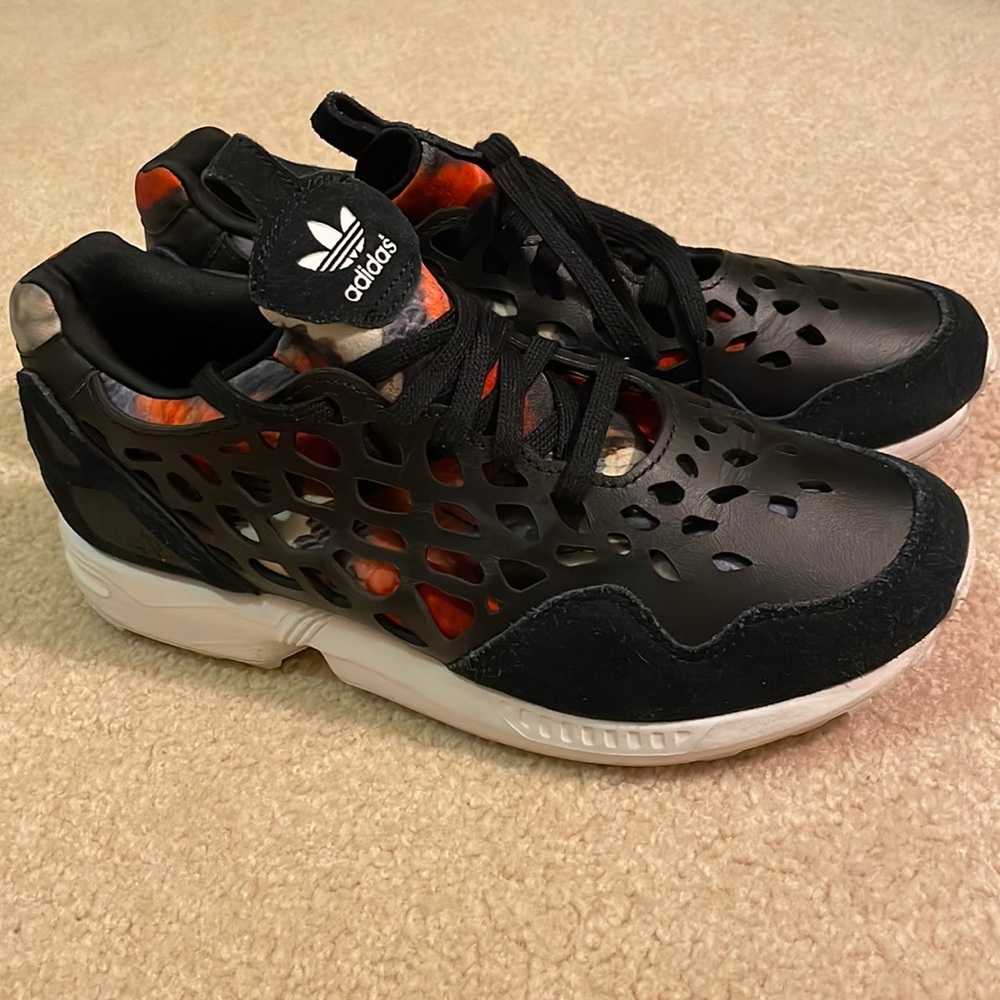 Adidas SIZE 7 Shoes